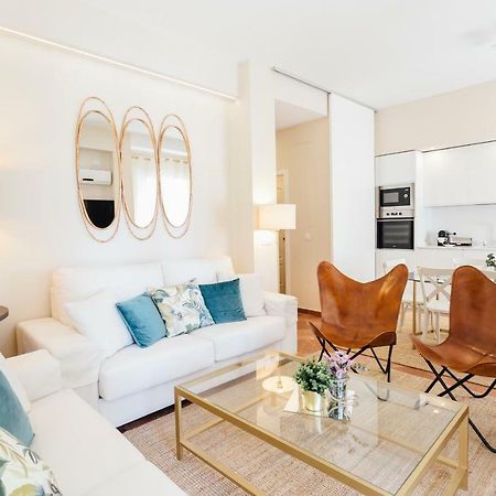 Stylish And Wide- 3Bdr 3Bth- Los Remedios Sevilla Eksteriør billede